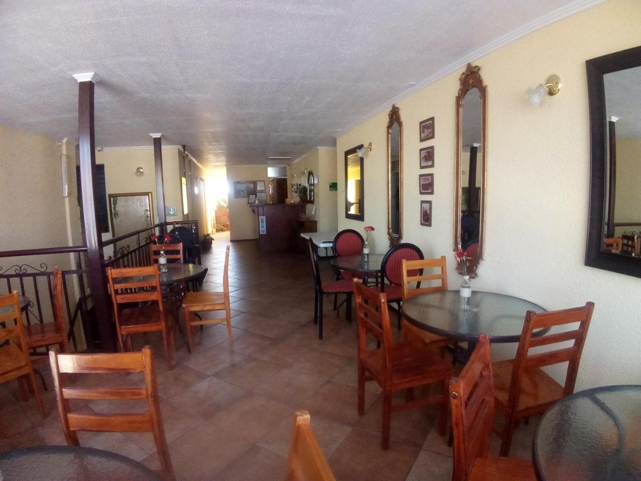 Inti Hotel Combarbala Екстериор снимка